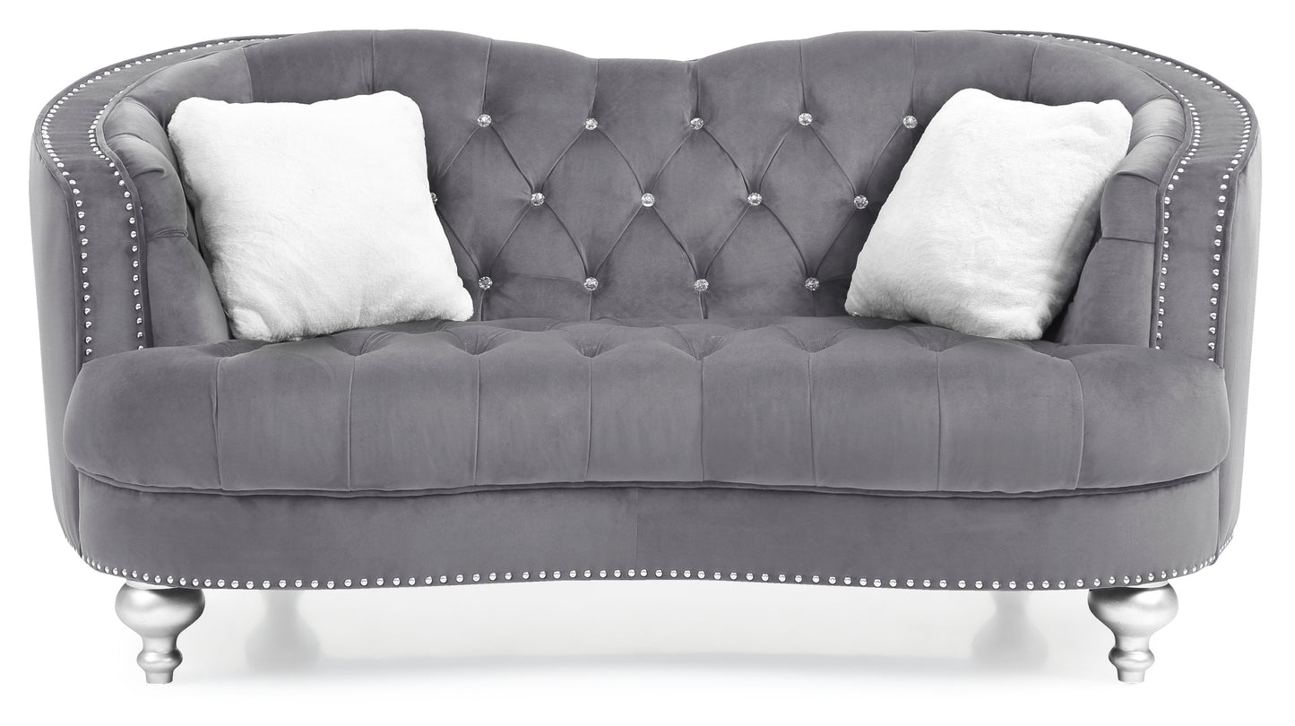 Nana Traditional Loveseat - Gray