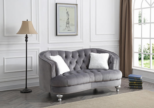 Nana Traditional Loveseat - Gray