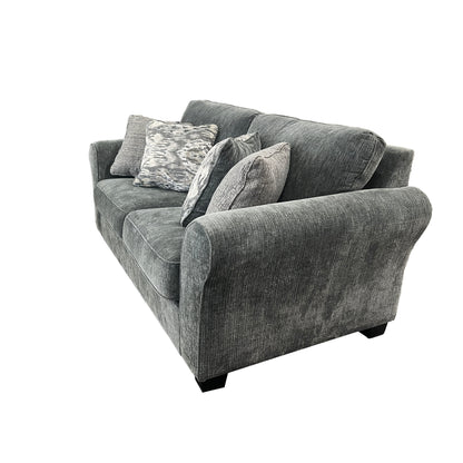 Romeo Loveseat - Gray