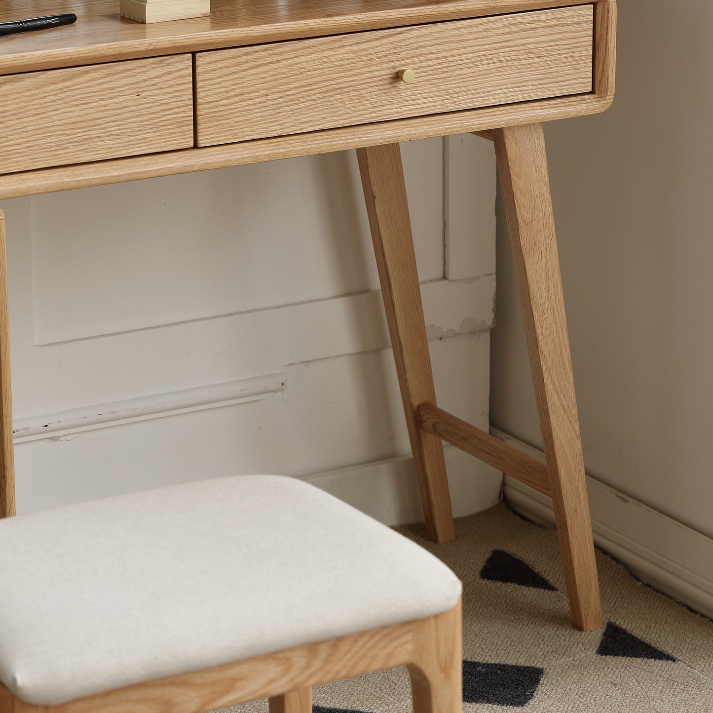 Beauty Boudoir 100% Solid Oak Makeup Vanity