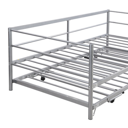 Wago Twin Size Metal Daybed with Adjustable Trundle - Silver