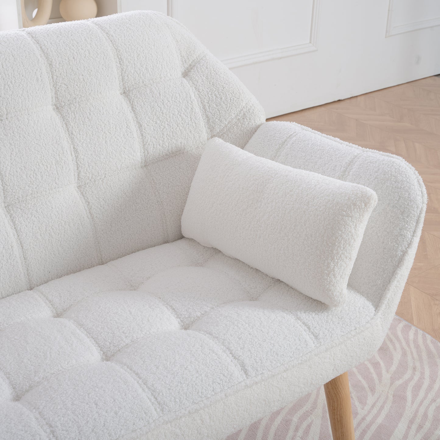 Puffins Comfy Loveseat - White