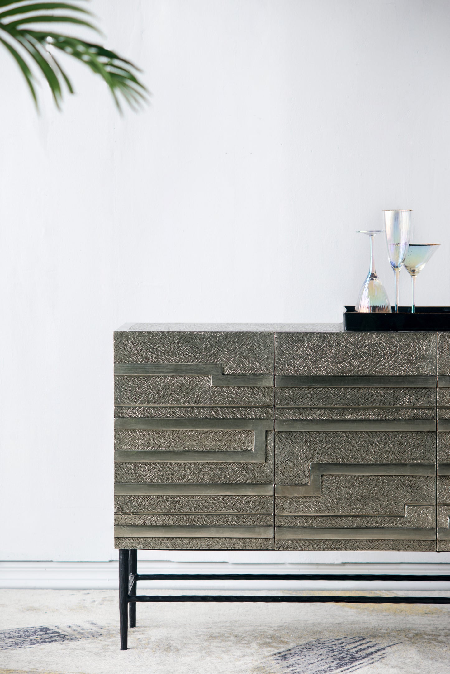 Colo Linear 4 Door Credenza