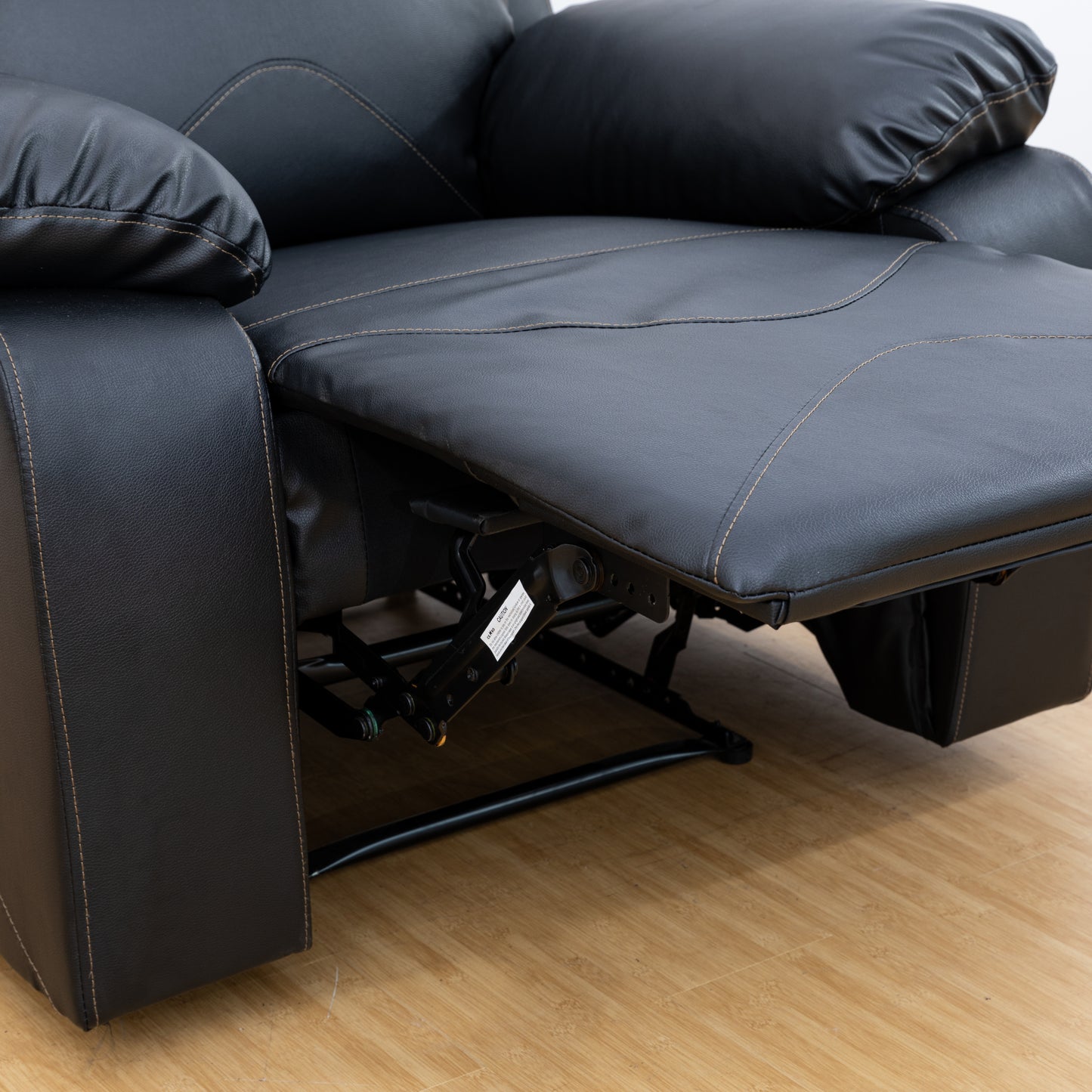 Watson Air Leather Reclining - Black