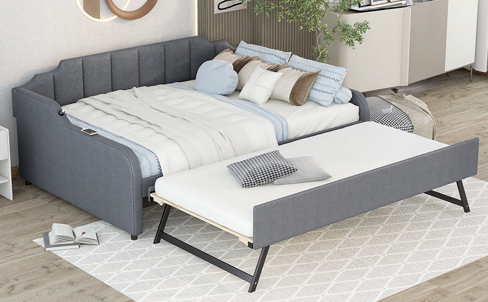 Clair Full Size Daybed with Trundle and USB Chargings - Gray