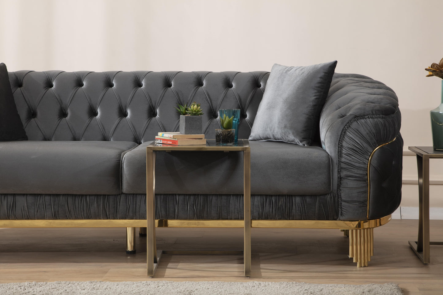 Jayden Velvet Loveseat - Gray