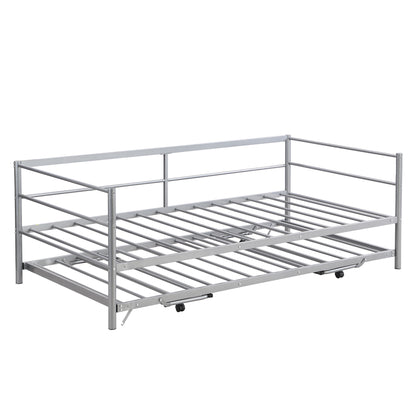 Wago Twin Size Metal Daybed with Adjustable Trundle - Silver