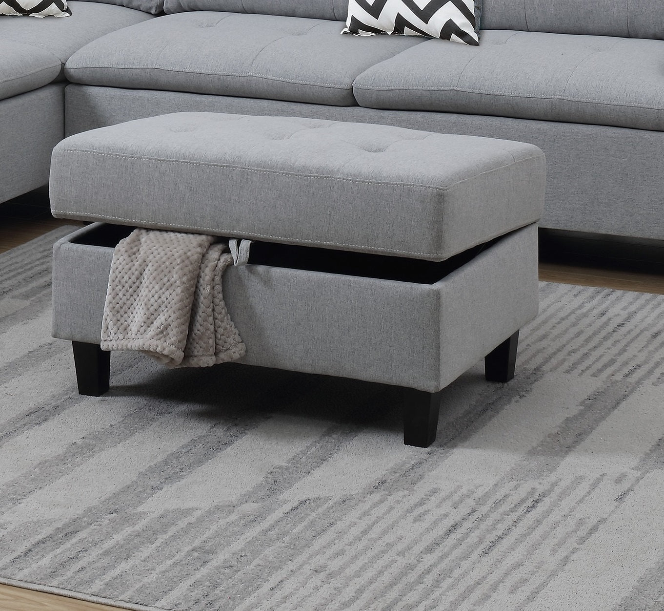 Lar Sectional Fabric Sofa w Ottoman - Gray