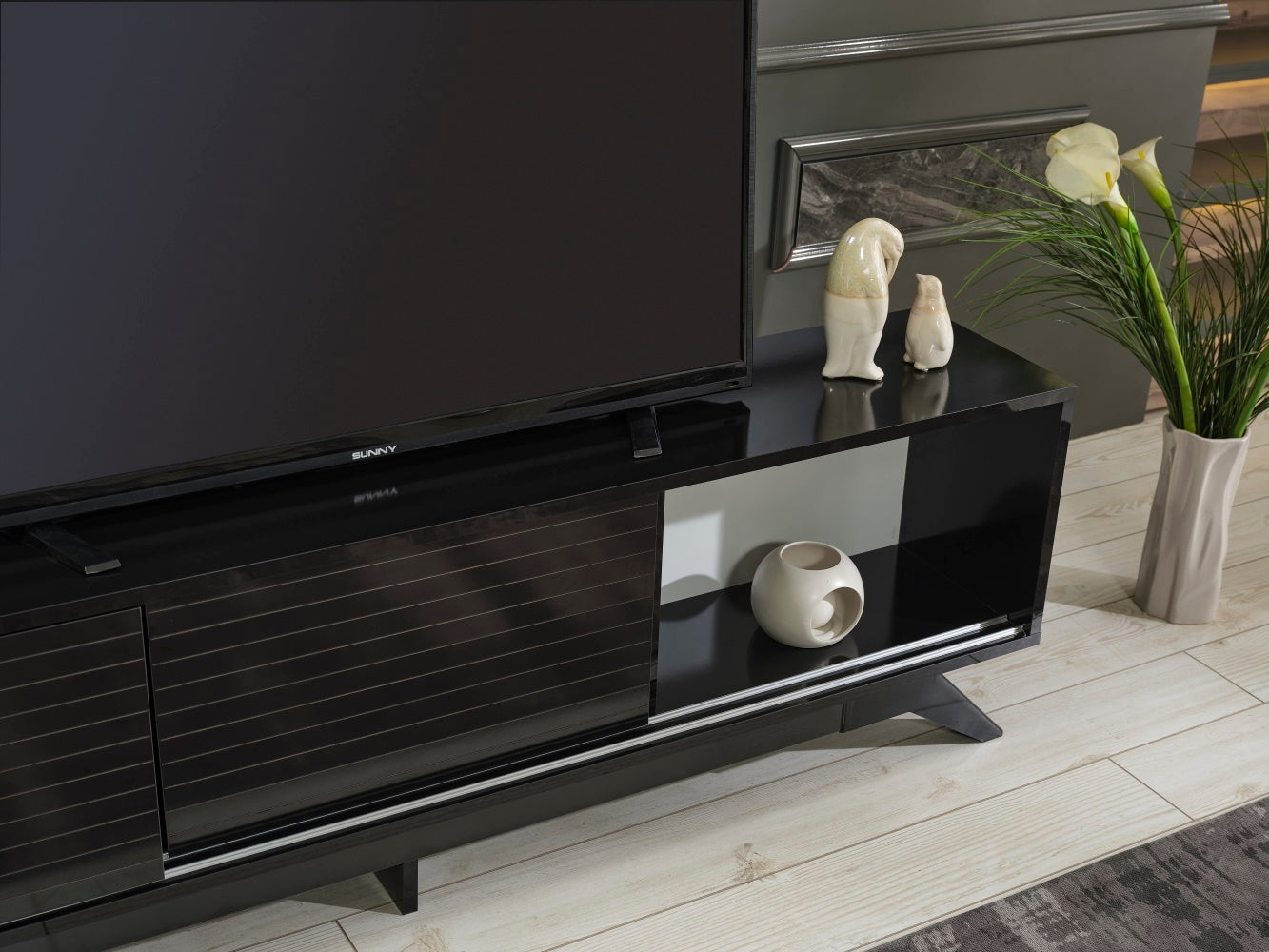 Luxia Mid Century Modern TV Stand 2 Sliding Door- Black