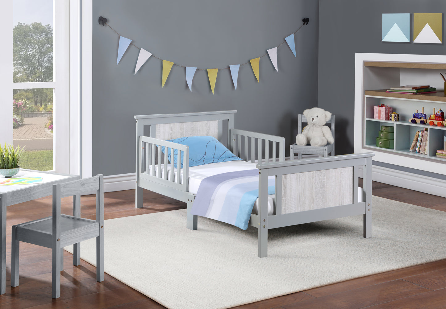 Connelly Reversible Panel Toddler Bed - Gray