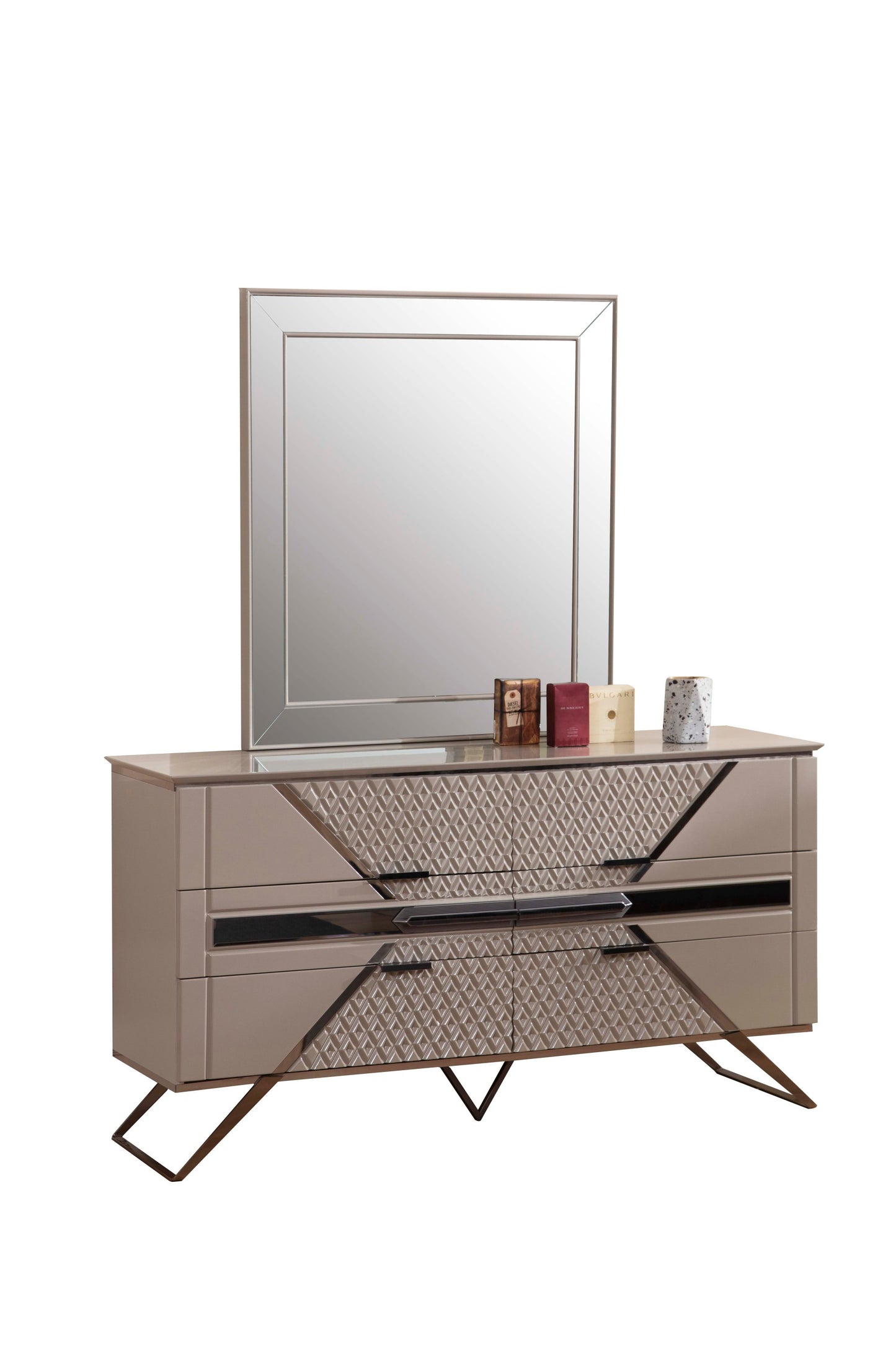 Graywood Reflection Dresser