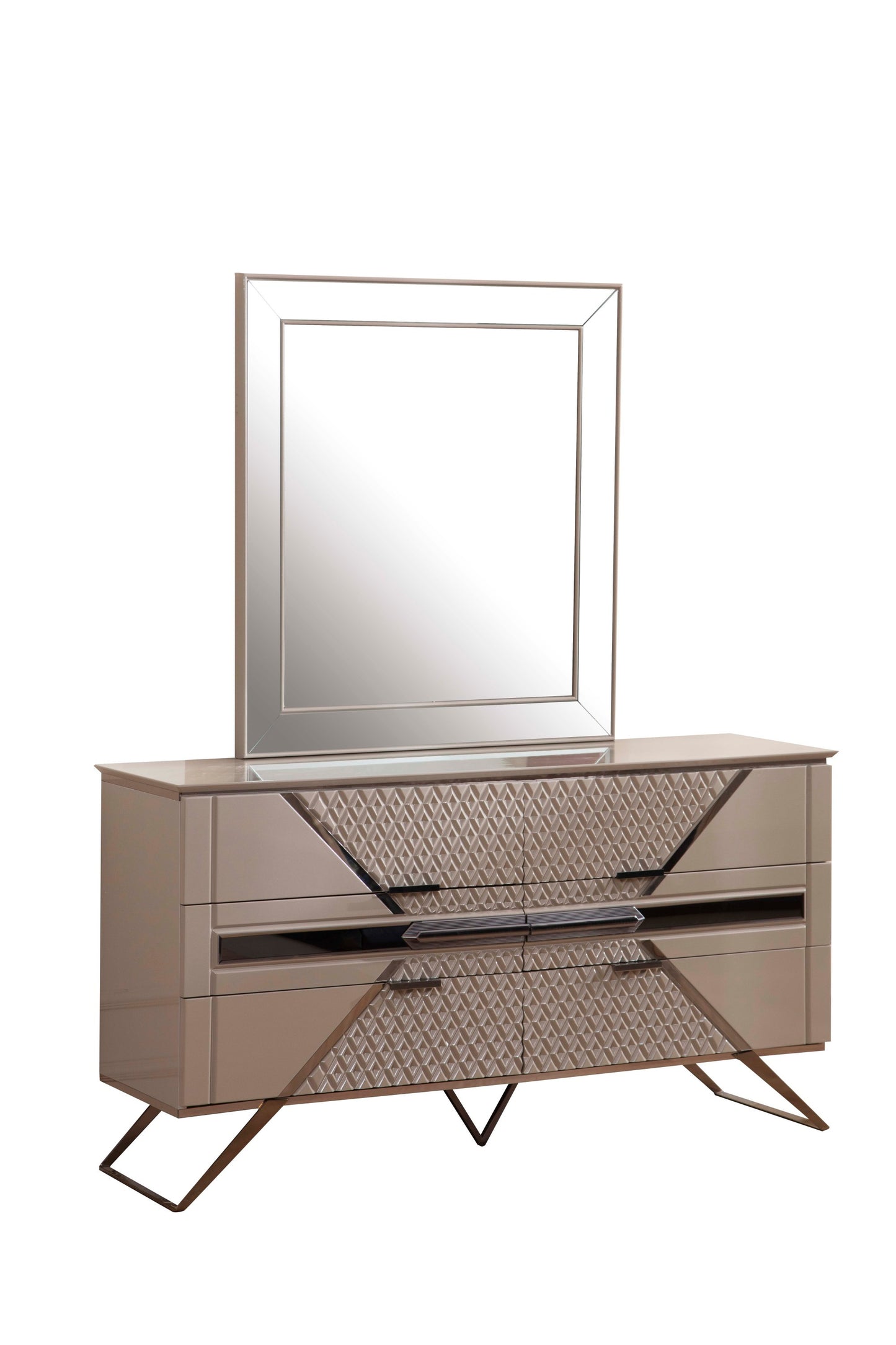 Graywood Reflection Dresser