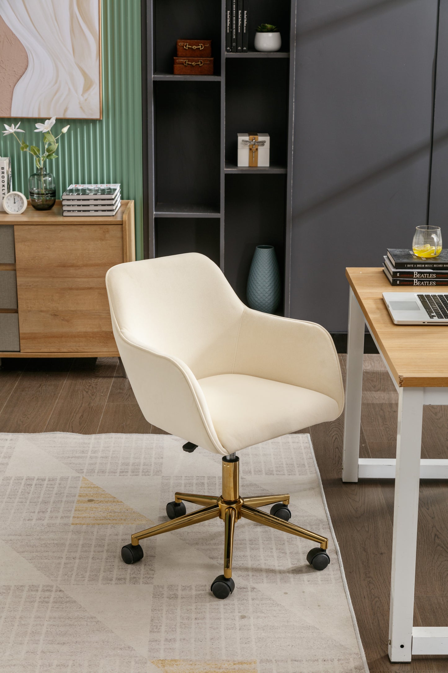 Luxury Comfort Plus Office Chair