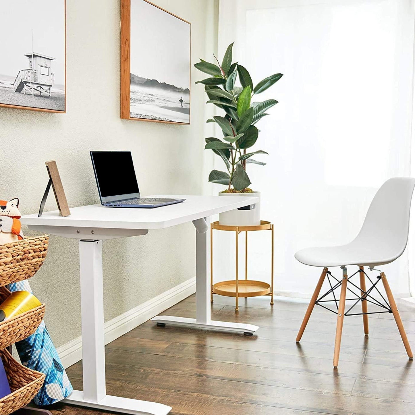 Smart Lift Electronic Standing Desk 48 x 24 Inches - White